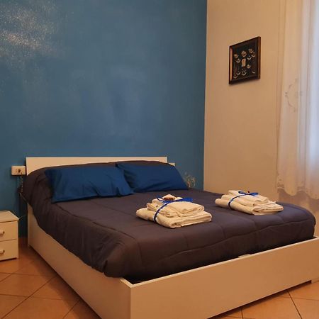 Liluna Bologna Cameră foto